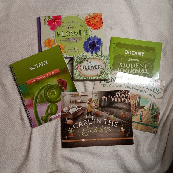 The Good And The Beautiful Botany Book Set - Picture 1 of 16